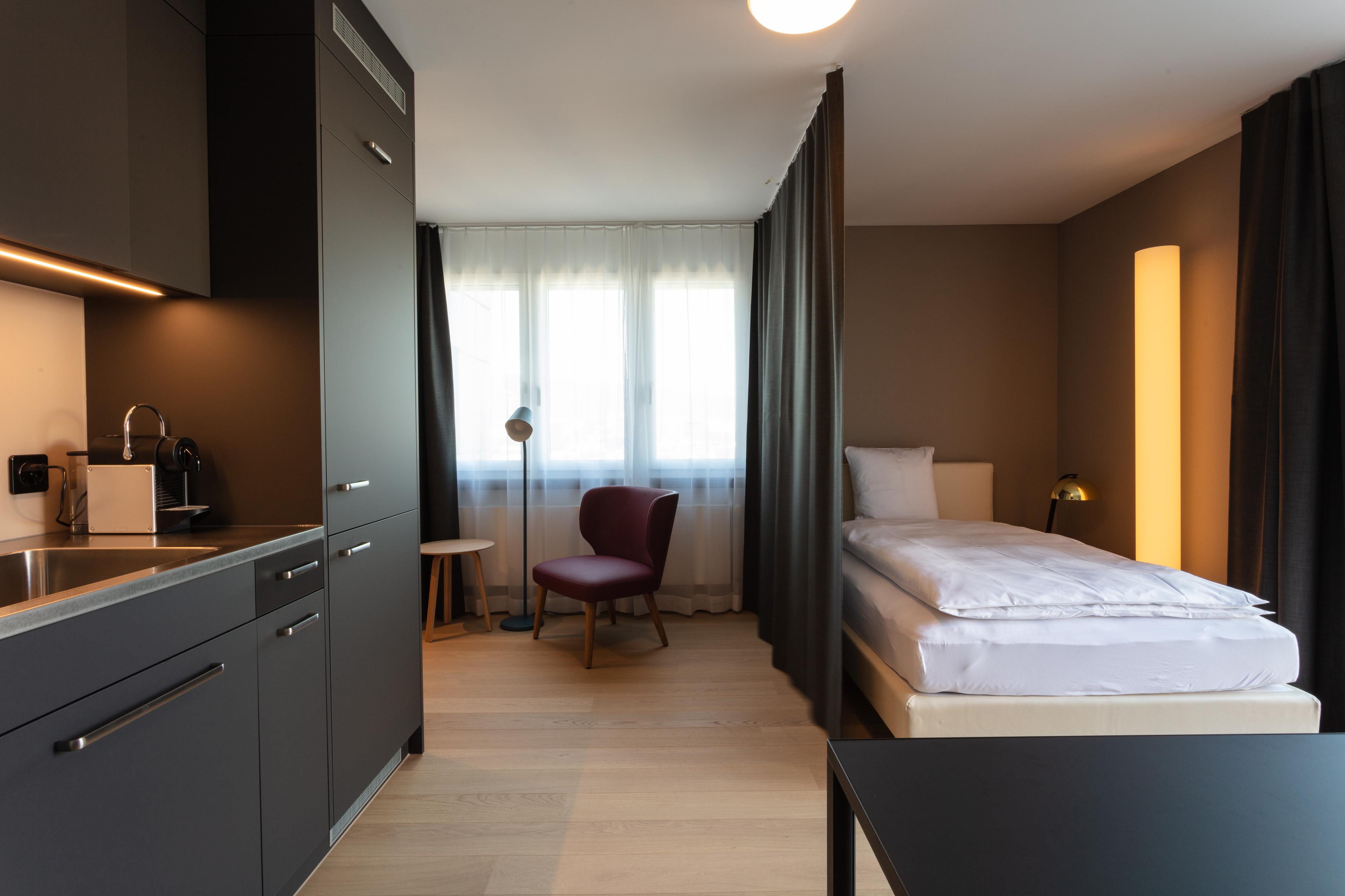 1 Zimmer Penthouse Serviced Apartment Downtown - 2