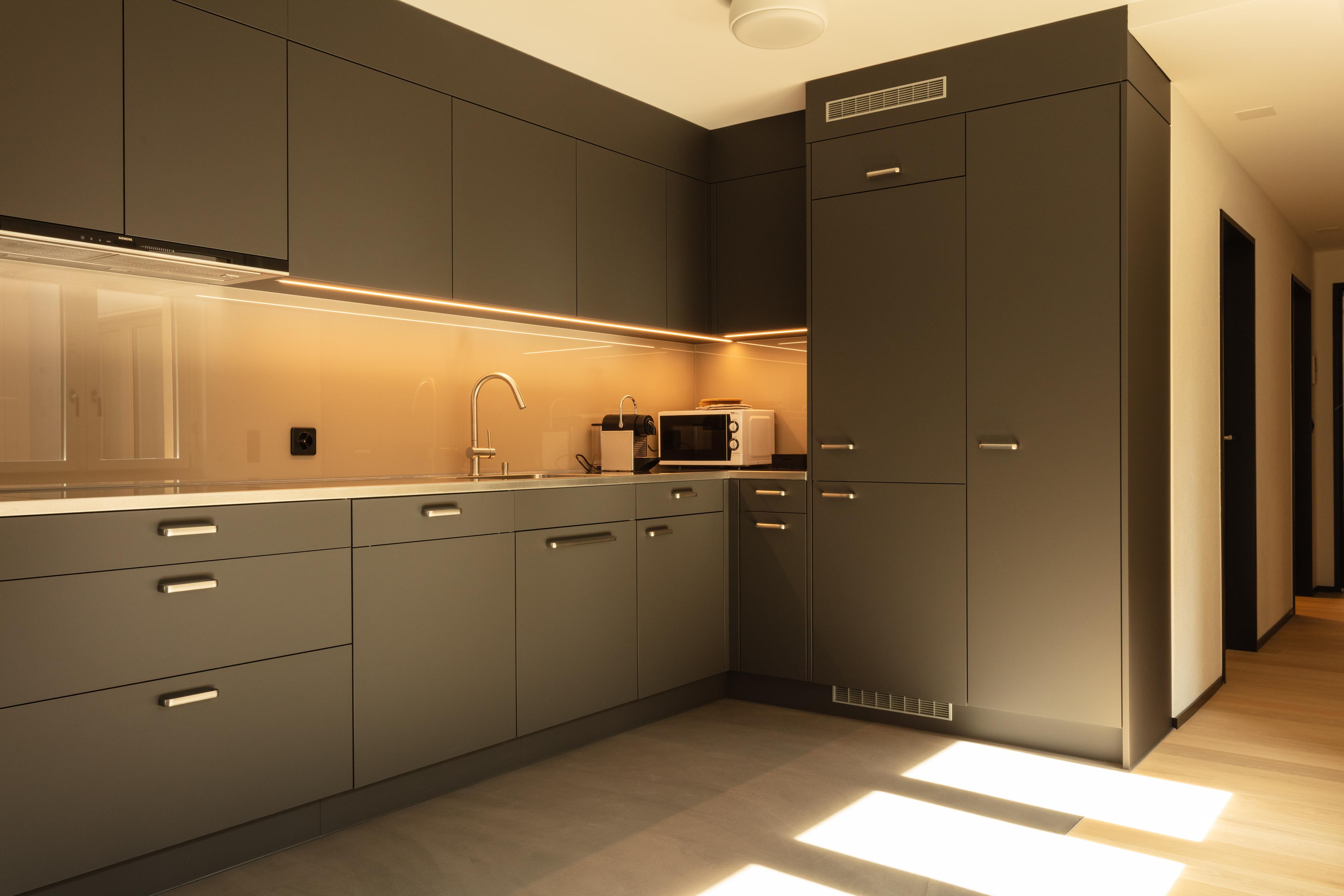 2 Bedroom Serviced Apartment Downtown - 3