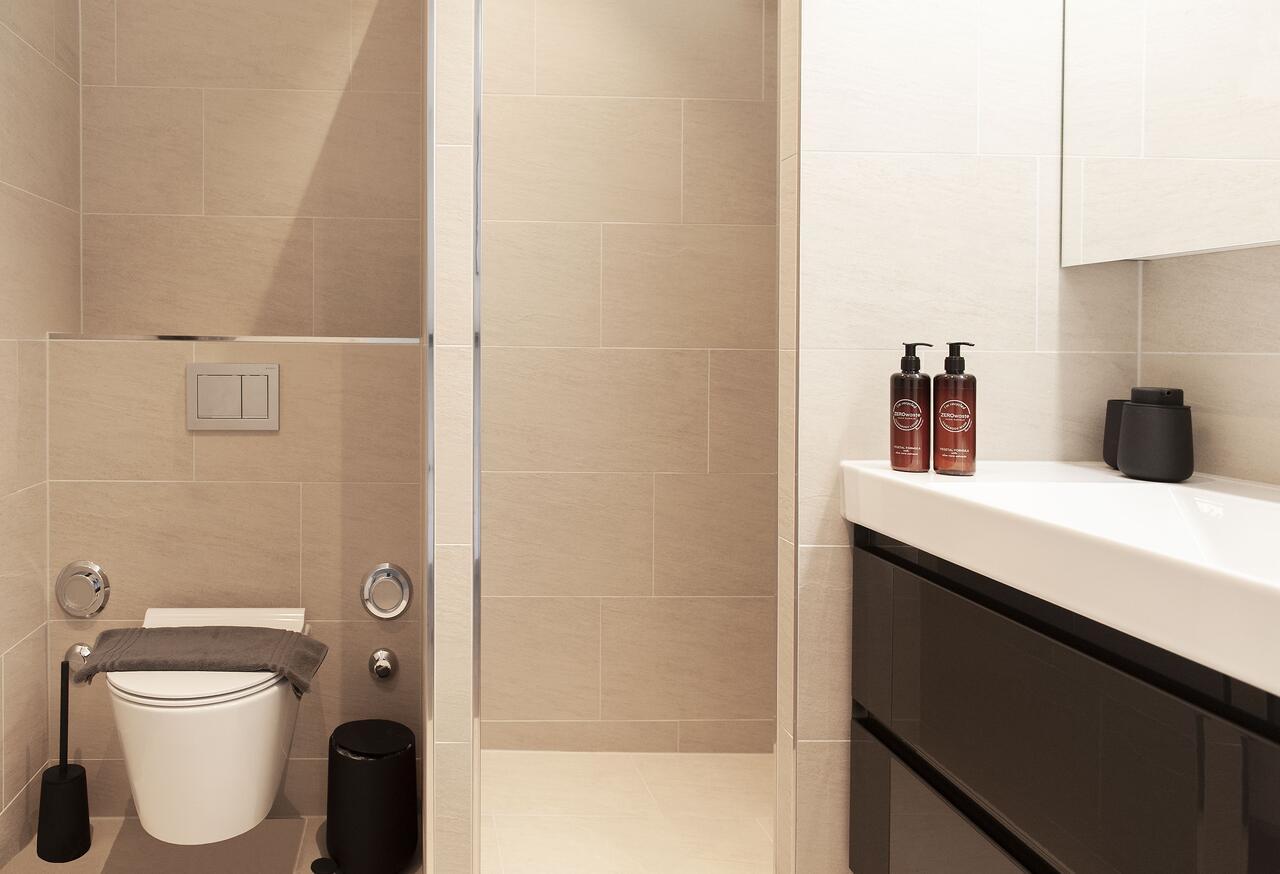 Luxury 1-Bedroom Apartments 60 m2 mit Balkon & Roo - 7